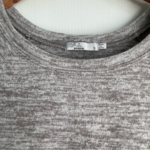 Prana grey pullover long sleeve top crewneck shirt size small - Picture 2 of 10